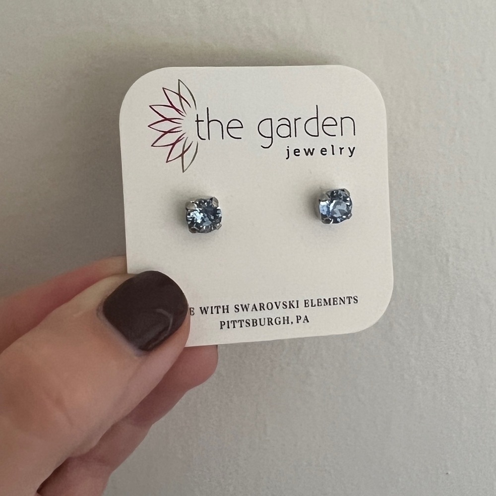 NWT Swarovski Light Blue Stud Earrings